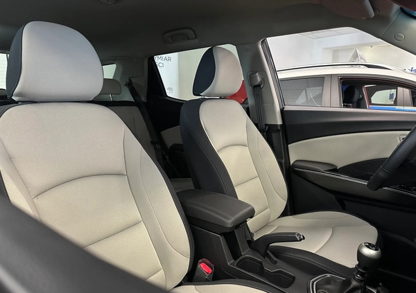 SsangYong Tivoli Grand cena 104900 przebieg: 1, rok produkcji 2023 z Lwówek małe 277